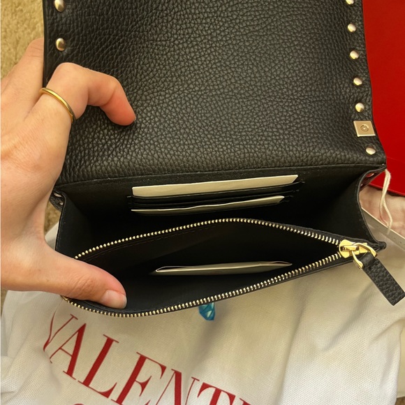 Valentino Rockstud Grainy Leather Crossbody - Picture 3 of 4